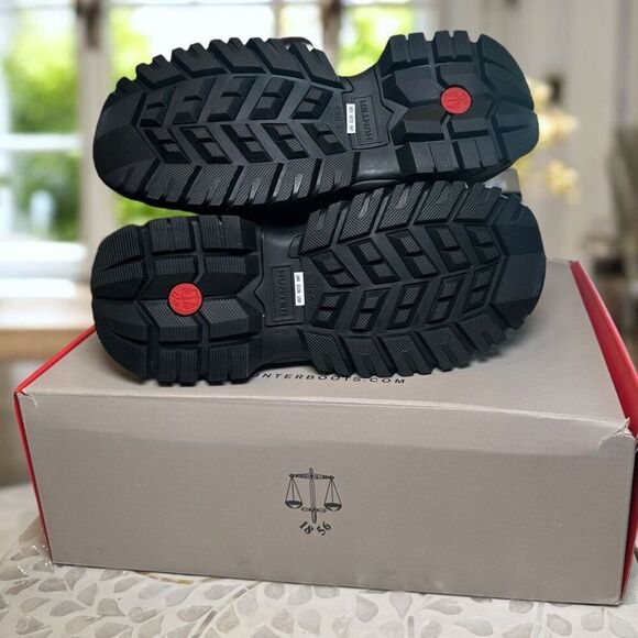 Hunter Wanderer Insulated Short Slouch Winter Snow Boots Women US 8 / EU 39 NIB - Picture 10 of 14